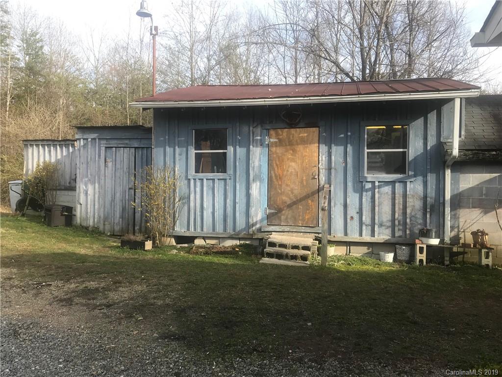 29 Friendly Drive Old Fort NC 28762