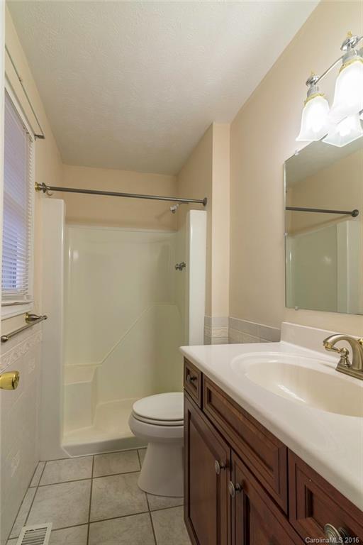 225 Ollie Weaver Road Weaverville NC 28787