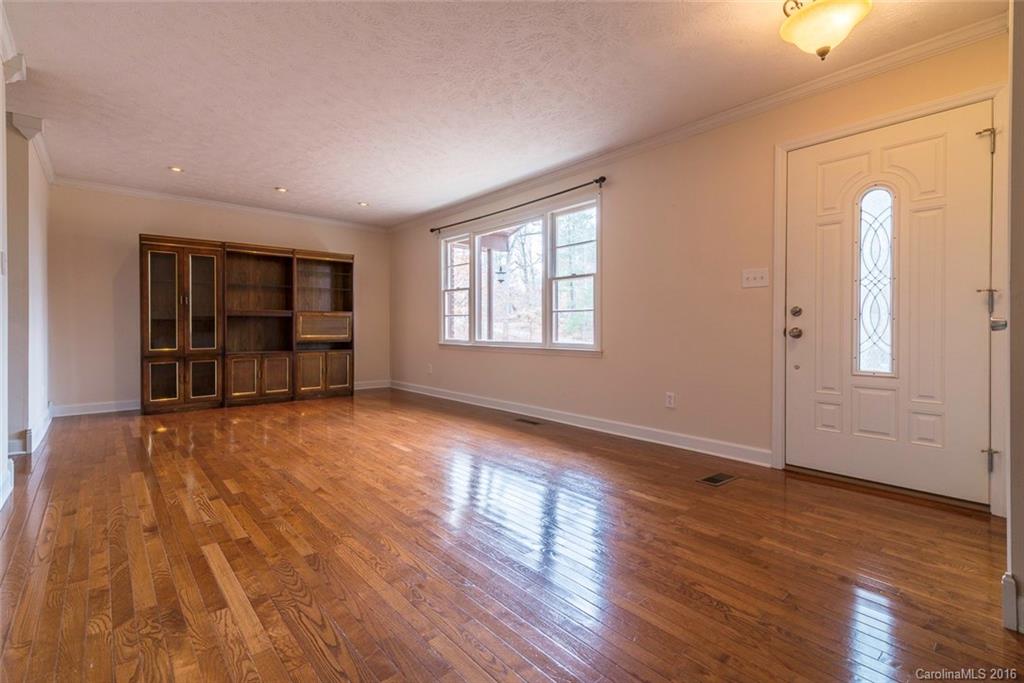 225 Ollie Weaver Road Weaverville NC 28787