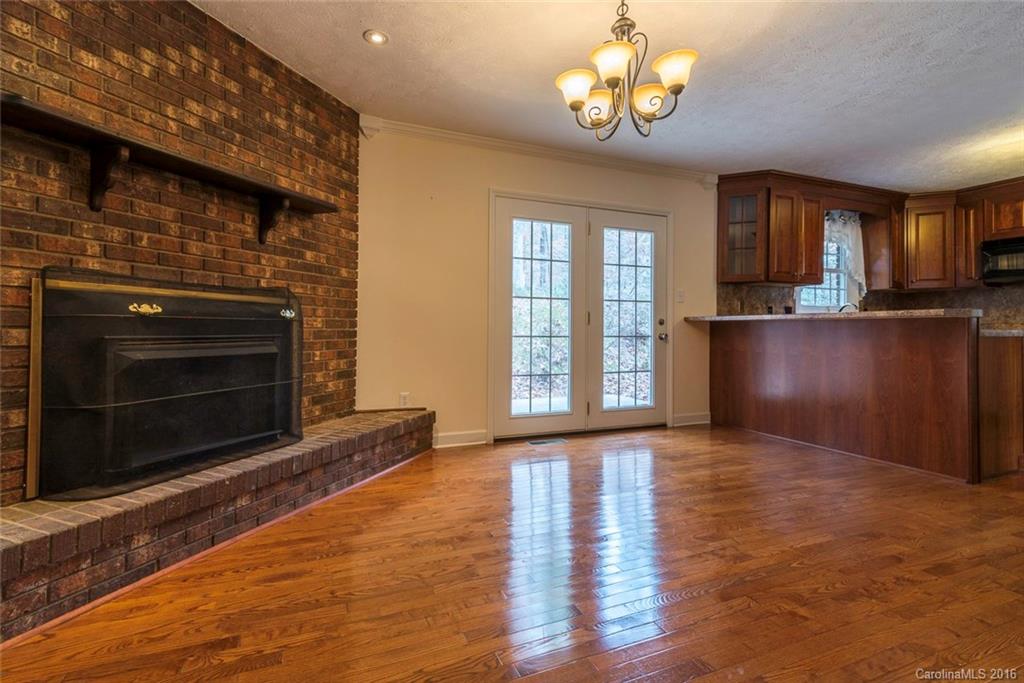 225 Ollie Weaver Road Weaverville NC 28787