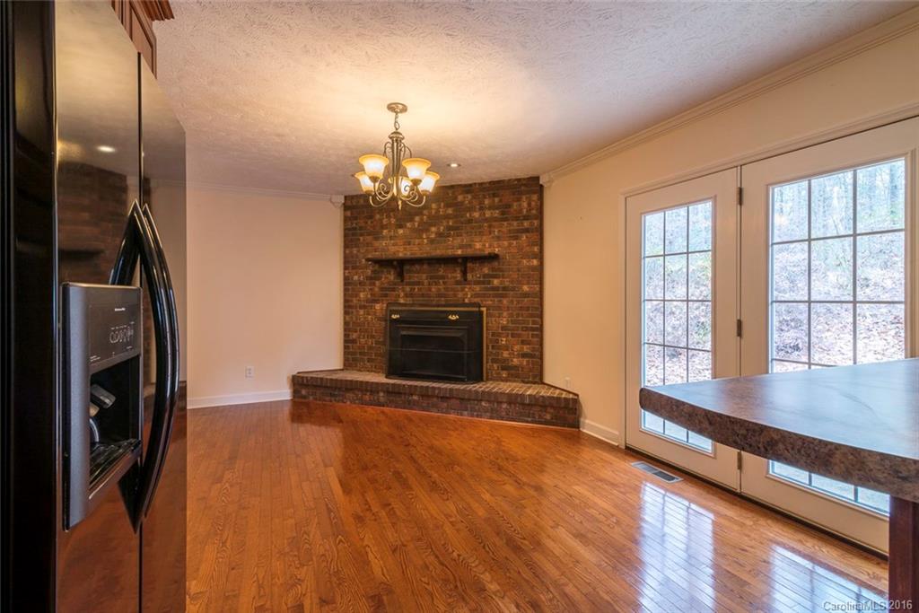 225 Ollie Weaver Road Weaverville NC 28787