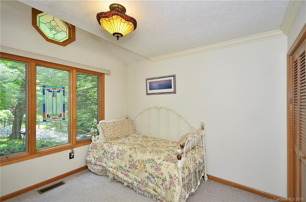27 S Ridge Road Pisgah Forest NC 28768