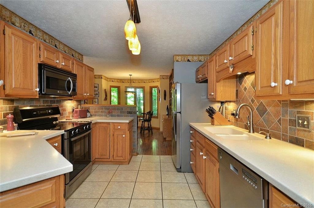 27 S Ridge Road Pisgah Forest NC 28768