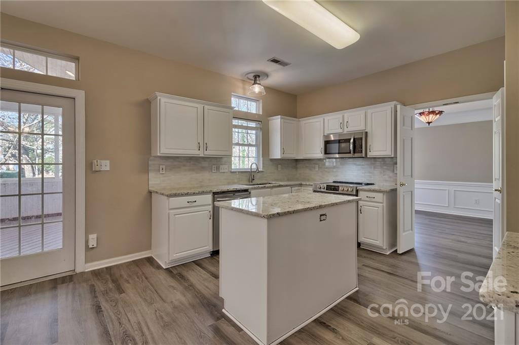 4821 Brownes Ferry Road Charlotte NC 28269