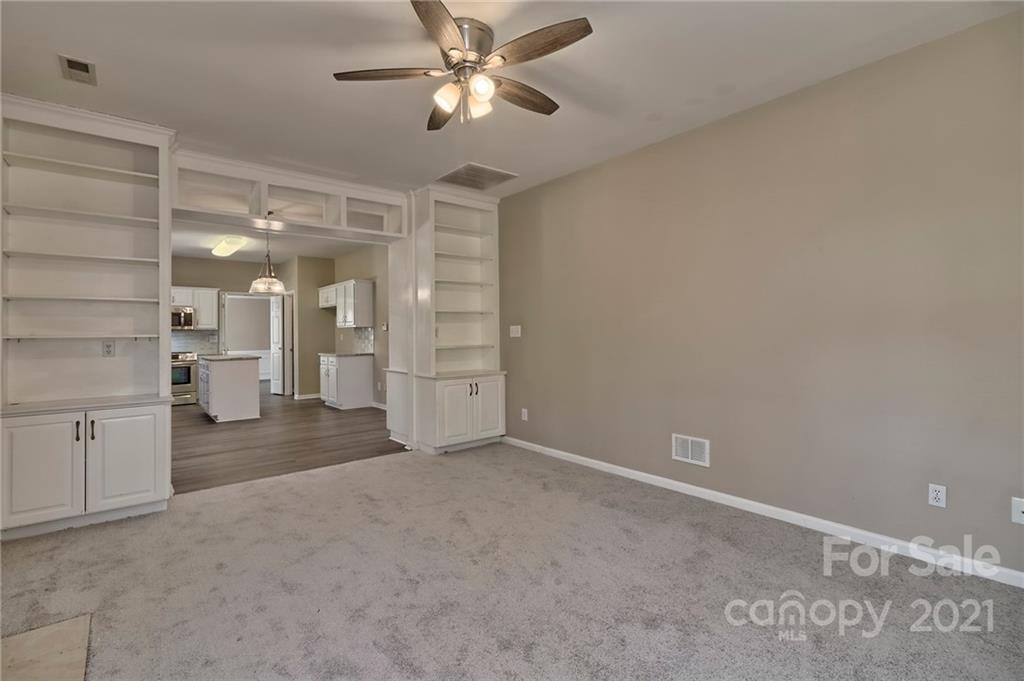 4821 Brownes Ferry Road Charlotte NC 28269