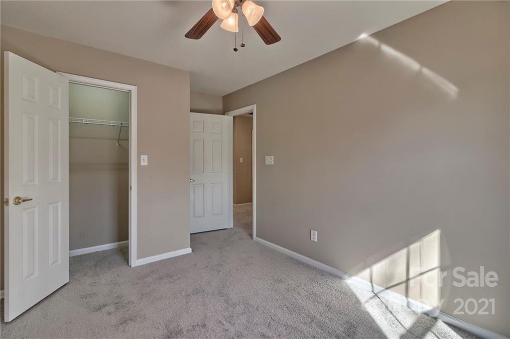 4821 Brownes Ferry Road Charlotte NC 28269