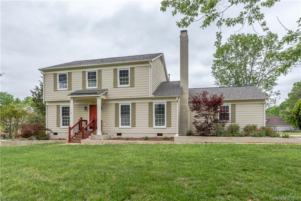 2321 Triple Crown Court Matthews NC 28105
