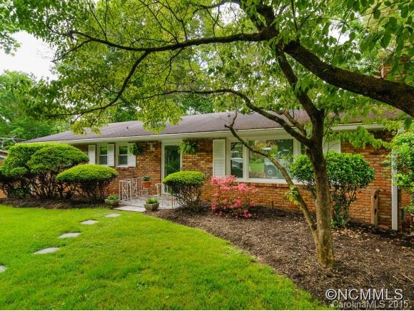 31 Deanwood Circle Asheville NC 28803