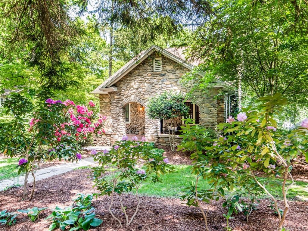 25 Warwick Place Asheville NC 28804