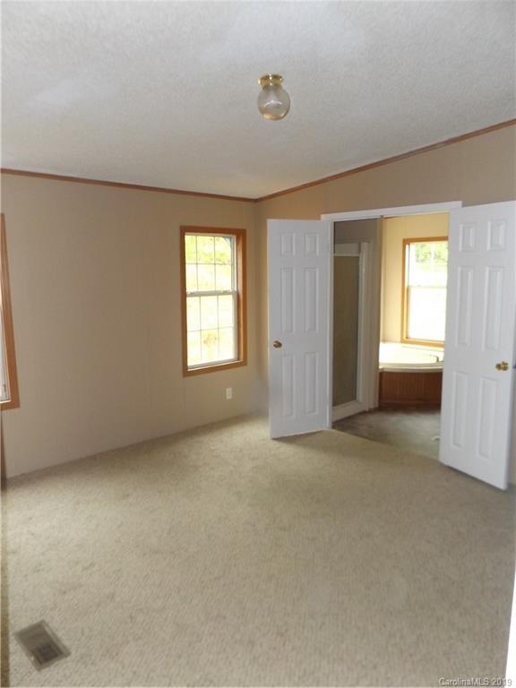 575 Piney Knob Road Marshall NC 28753