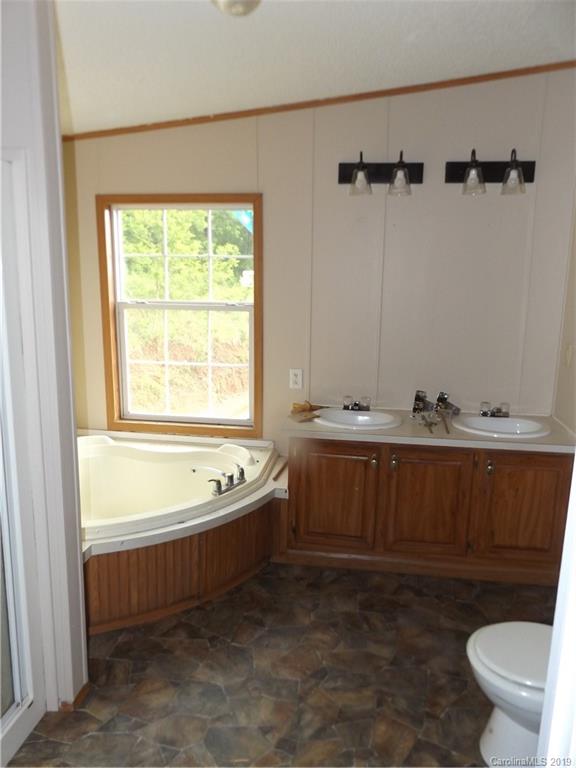 575 Piney Knob Road Marshall NC 28753