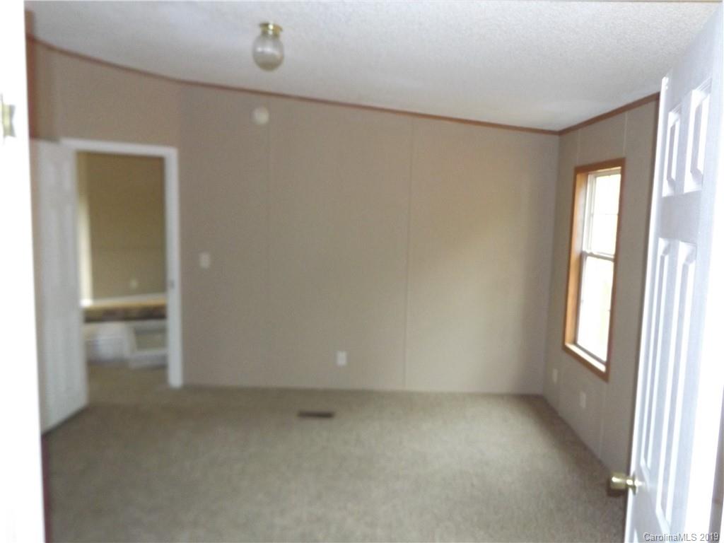 575 Piney Knob Road Marshall NC 28753