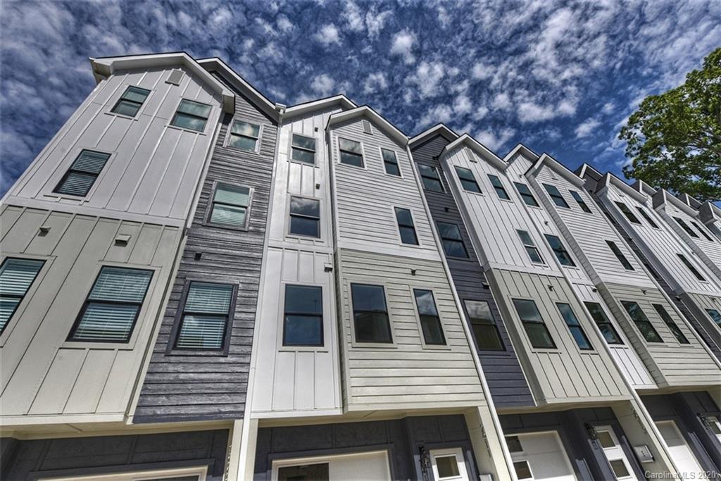 2019 Hamorton Place Charlotte NC 28205