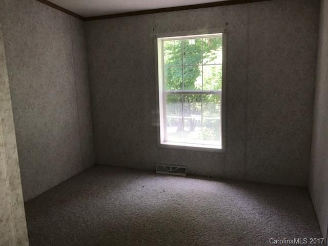 20 Sassafras Valley Road Swannanoa NC 28778