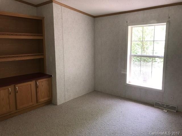 20 Sassafras Valley Road Swannanoa NC 28778
