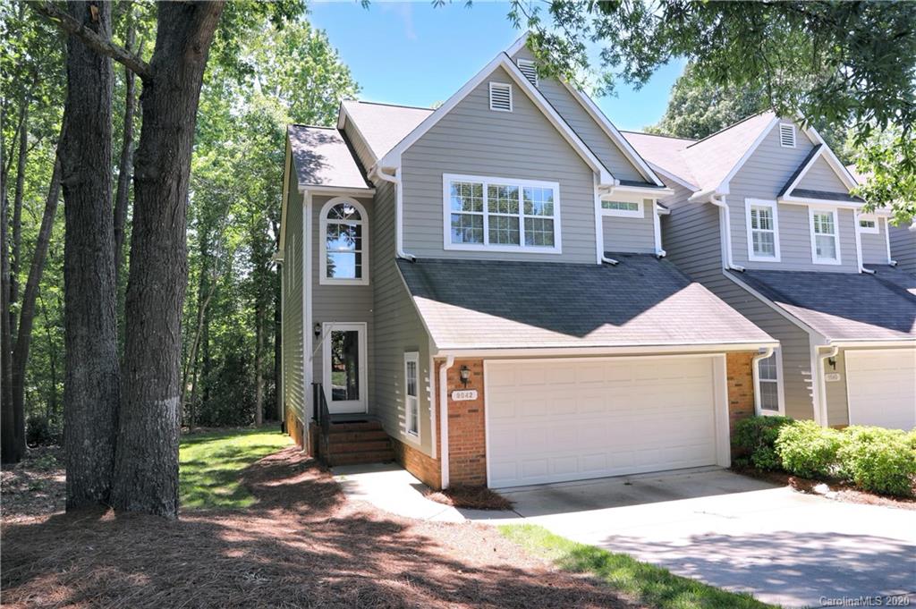 9042 Saint Thomas Lane Charlotte NC 28277
