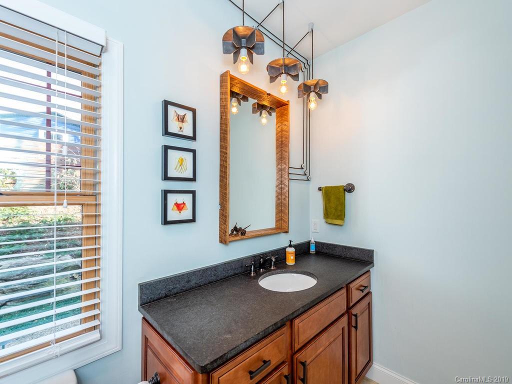 25 Madison Street Asheville NC 28801