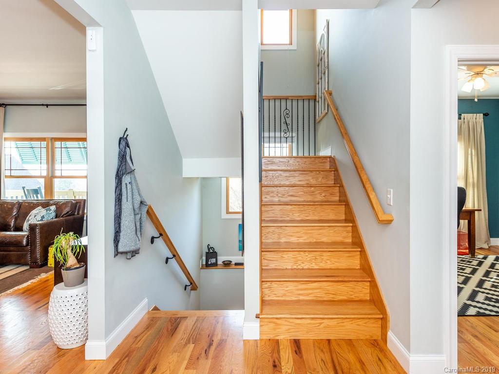 25 Madison Street Asheville NC 28801
