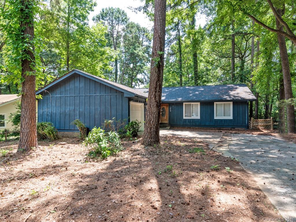 1049 Pineborough Road Charlotte NC 28212