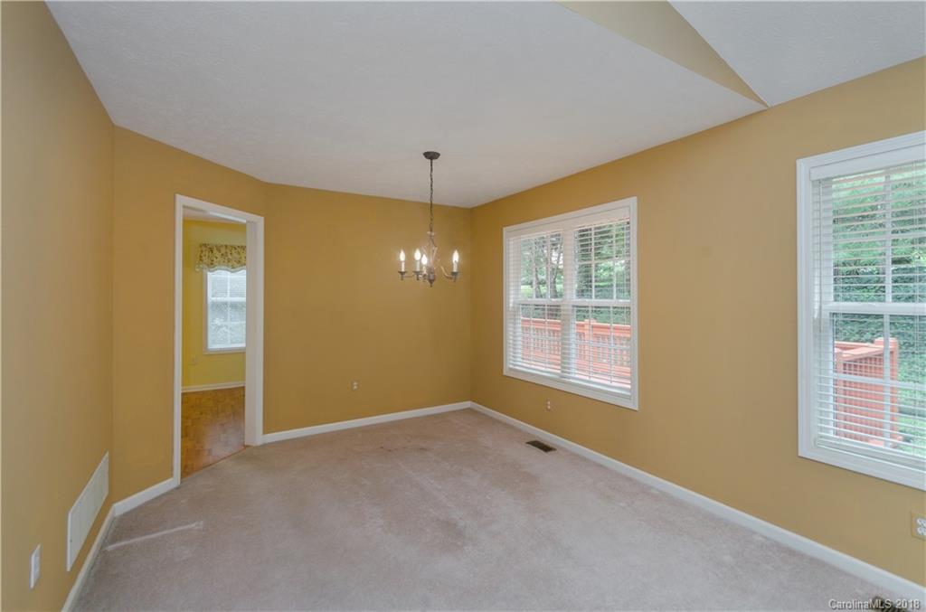 54 St Andrews Drive Etowah NC 28729