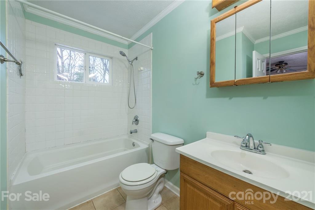 7 Kimberly Lane Swannanoa NC 28778
