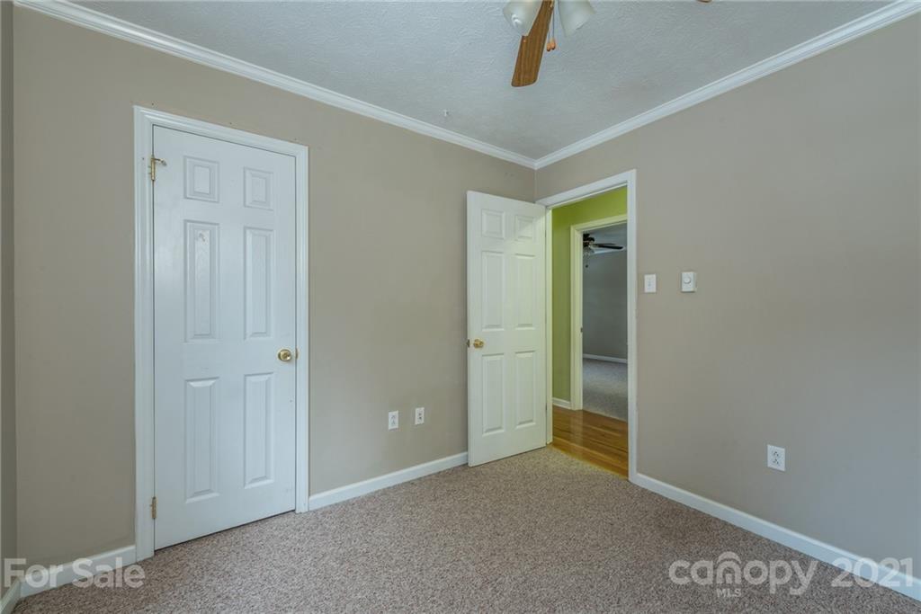 7 Kimberly Lane Swannanoa NC 28778