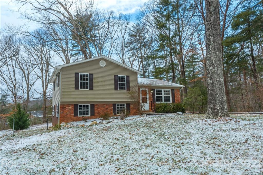 7 Kimberly Lane Swannanoa NC 28778