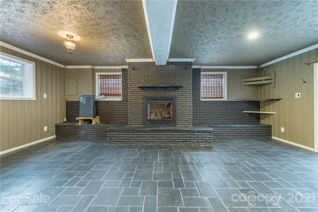 7 Kimberly Lane Swannanoa NC 28778