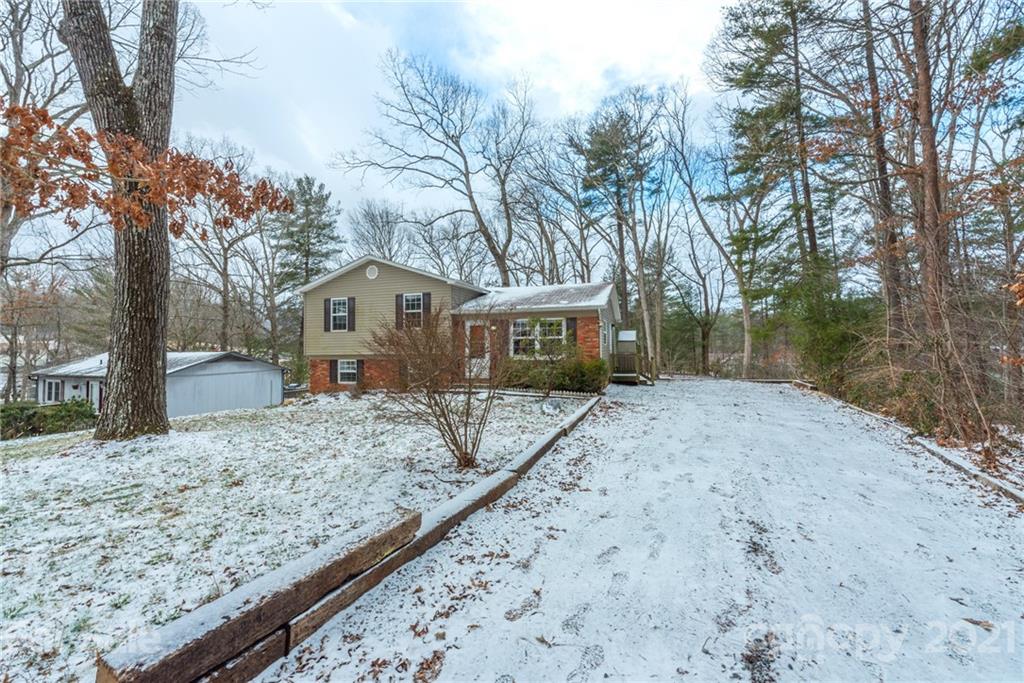 7 Kimberly Lane Swannanoa NC 28778