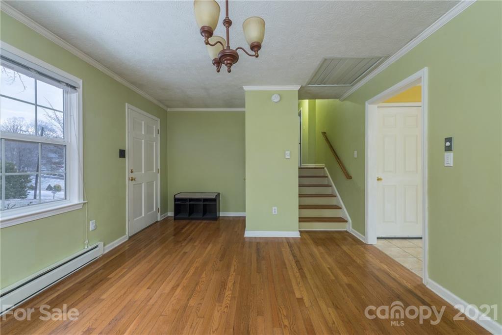 7 Kimberly Lane Swannanoa NC 28778