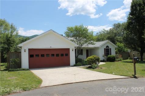 24 Bee Meadows Circle Swannanoa NC 28778