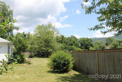 24 Bee Meadows Circle Swannanoa NC 28778