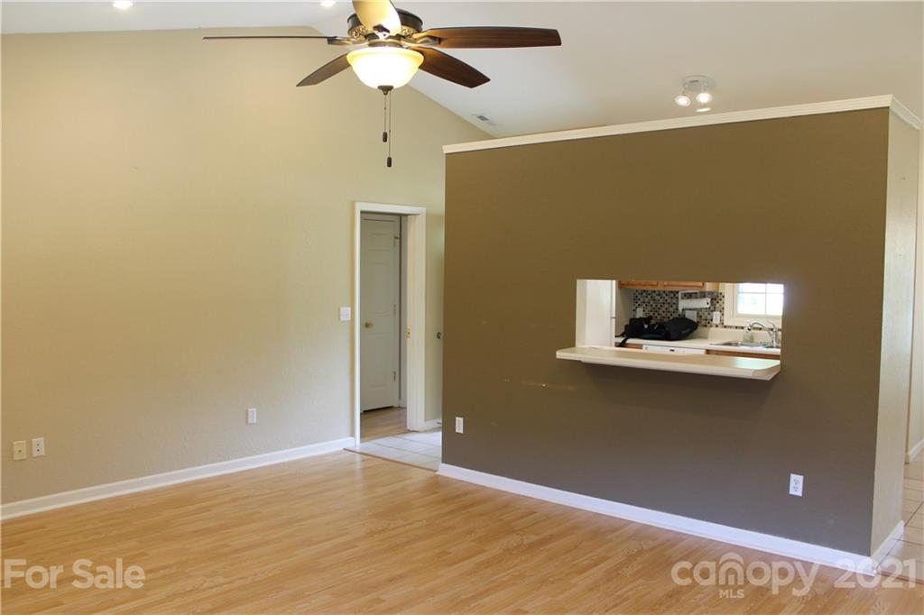 24 Bee Meadows Circle Swannanoa NC 28778
