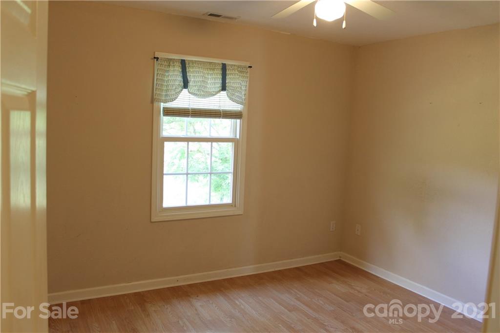 24 Bee Meadows Circle Swannanoa NC 28778