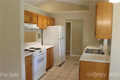 24 Bee Meadows Circle Swannanoa NC 28778
