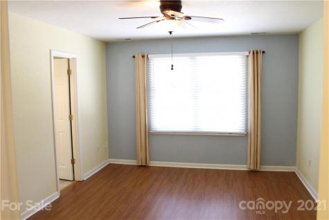 24 Bee Meadows Circle Swannanoa NC 28778