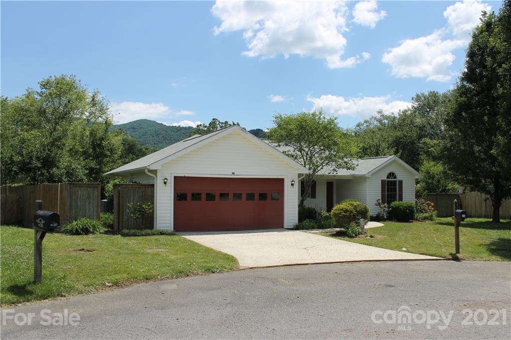 24 Bee Meadows Circle Swannanoa NC 28778