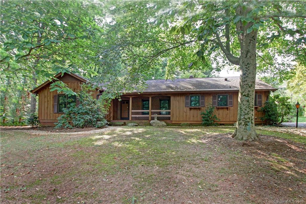 1402 Forest Park Drive Statesville NC 28677