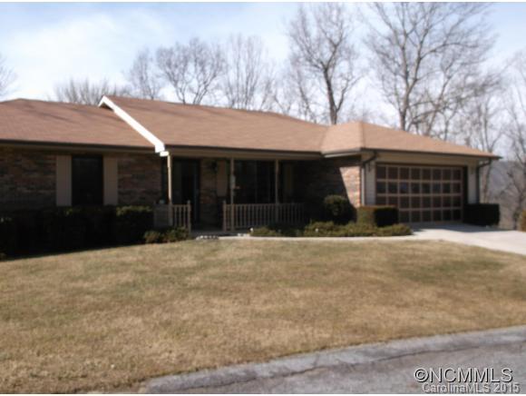 365 Park Knoll Drive Horse Shoe NC 28742