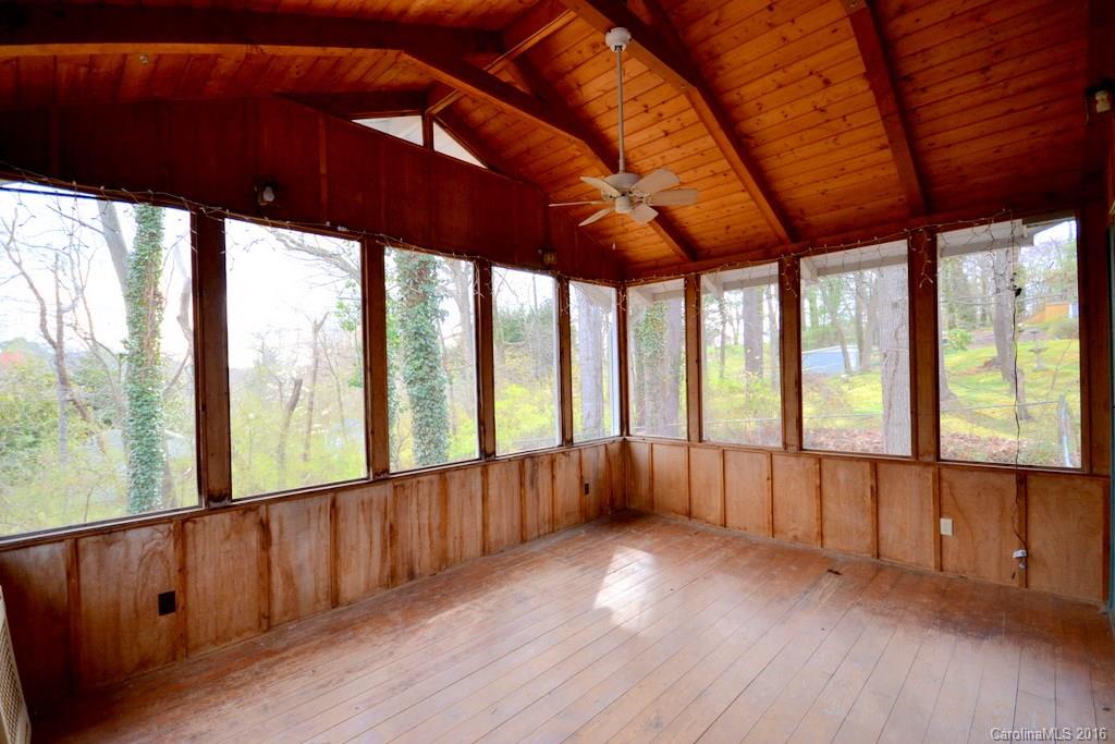 10 Wildwood Avenue Weaverville NC 28787