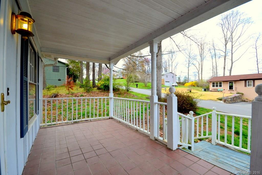 10 Wildwood Avenue Weaverville NC 28787