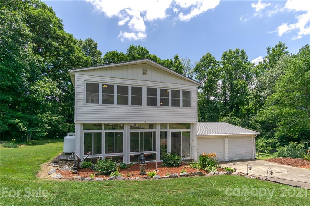 112 Azalea Avenue Swannanoa NC 28778