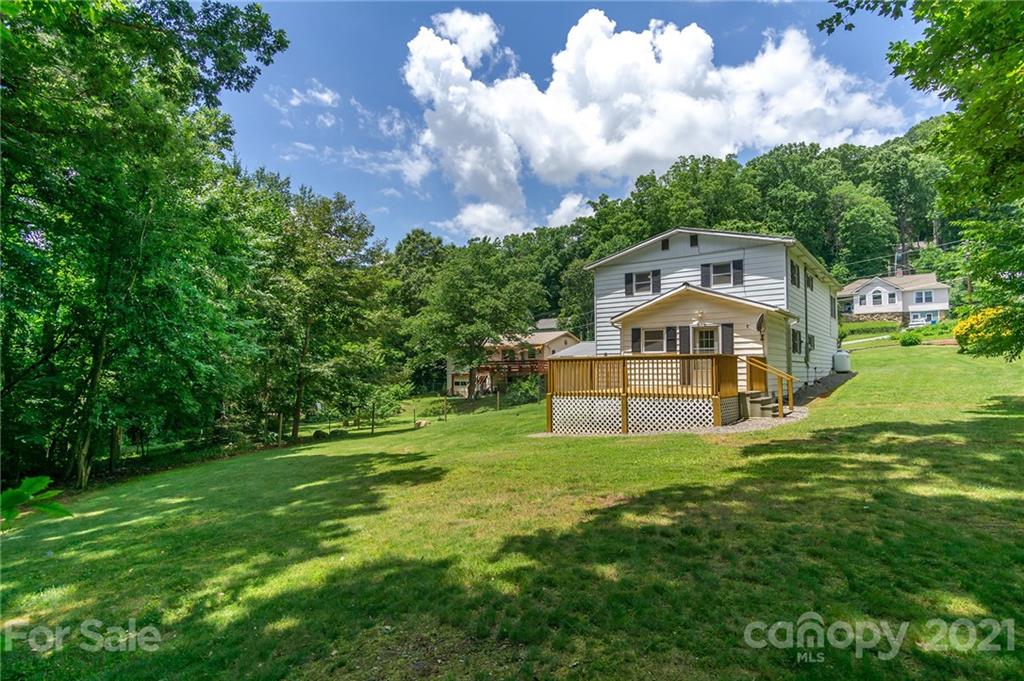 112 Azalea Avenue Swannanoa NC 28778