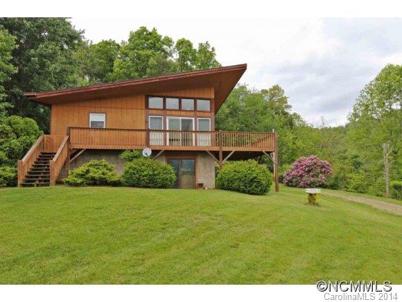 28 Hampshire Lane Canton NC 28716