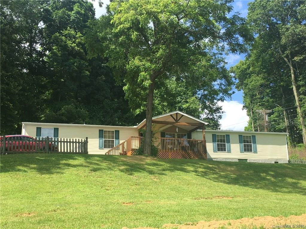 6 Yellow Brick Lane Burnsville NC 28714