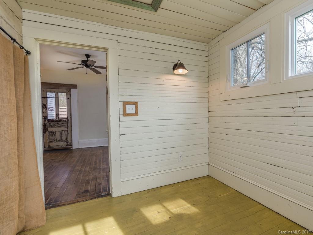 91 Virginia Avenue Asheville NC 28806