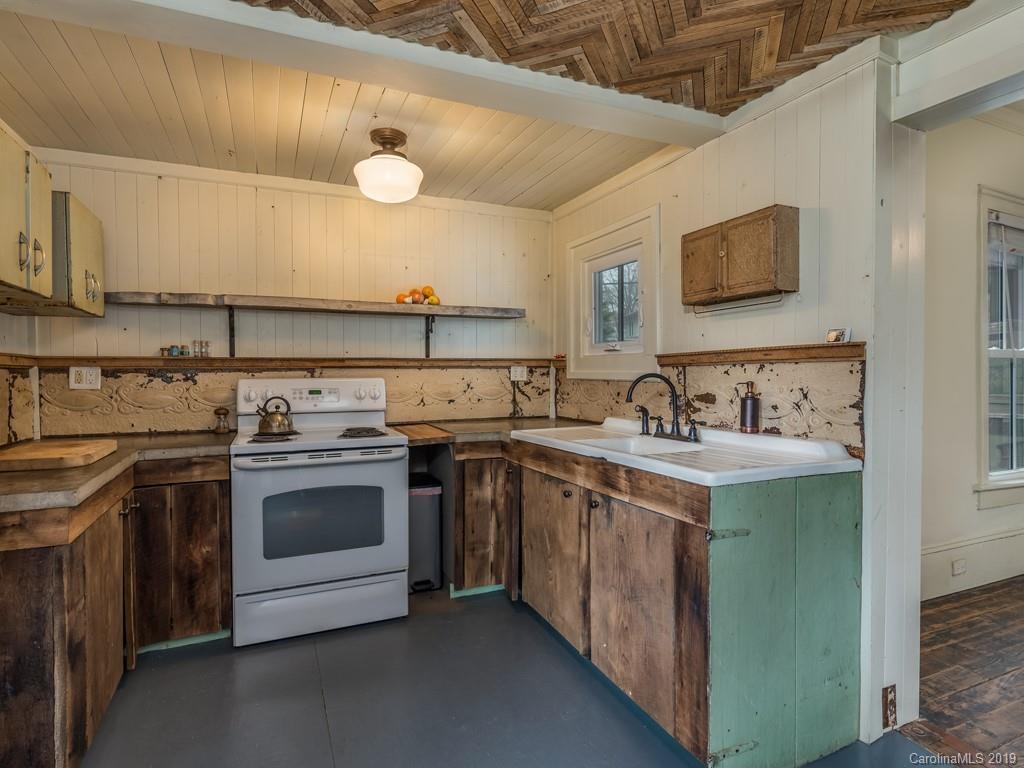 91 Virginia Avenue Asheville NC 28806