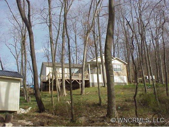 200 Flowering Cove Clyde NC 28721