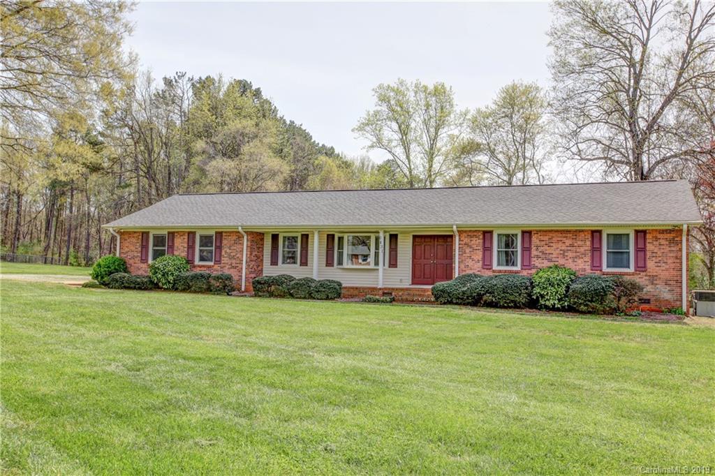 6431 Pleasant Grove Road Charlotte NC 28216