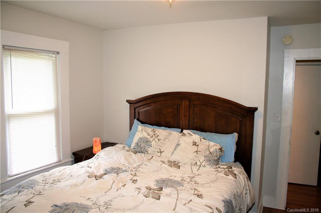 69 Mclean Road Weaverville NC 28787